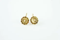 Boucles d'oreilles dormeuses perles