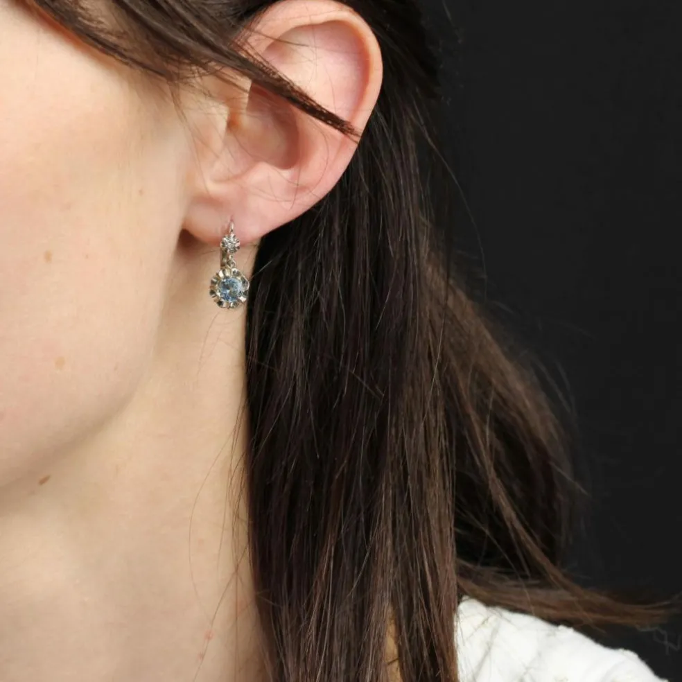 Boucles d'oreilles dormeuses aigues-marines et diamants
