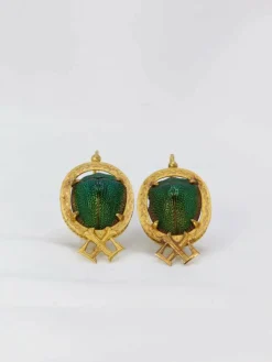 Boucles d'oreilles dormeuses scarabée