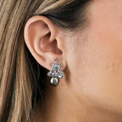 Boucles d'oreilles dépareillées or et émeraudes