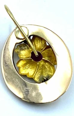 Boucles d'oreilles en forme de feuille avec grenats, Austro-Hongrie