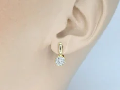 Boucles d'oreilles en or avec diamants