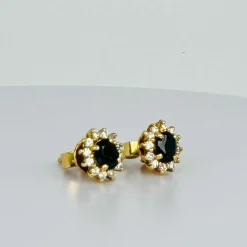 Boucles d'oreilles en or avec saphir et diamants