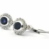 Boucles d'oreilles en or blanc avec saphirs et diamants