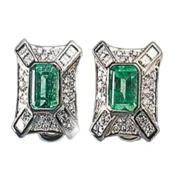 Boucles d'oreilles en or blanc, émeraudes colombiennes, diamants naturels