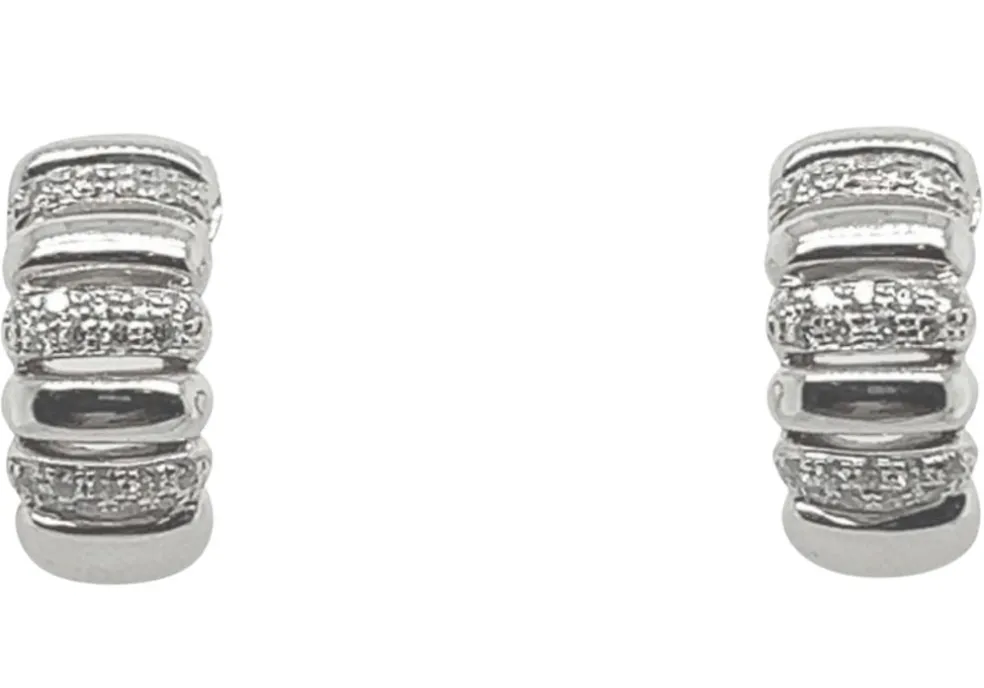 Boucles d'oreilles en or blanc avec diamants de 0,360 carat