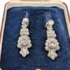 Boucles d'oreilles en or blanc 18 carats avec diamants
