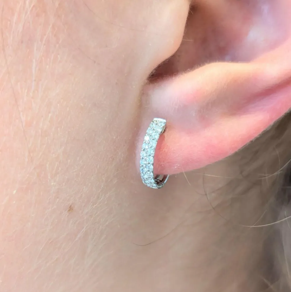 Boucles d'oreilles en or blanc et diamants
