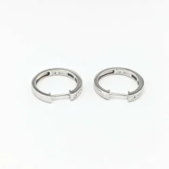 Boucles d'oreilles en or blanc et diamants