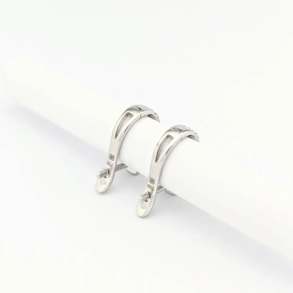 Boucles d'oreilles en or blanc et diamants