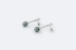 Boucles d'oreilles en or blanc avec perles
