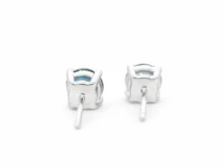 Boucles d'oreilles en or blanc avec topaze