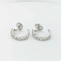 Boucles d'oreilles en or blanc et diamants