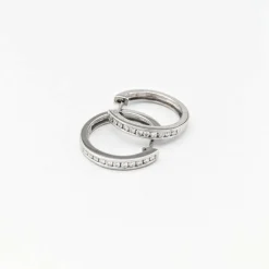 Boucles d'oreilles en or blanc et diamants