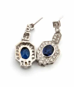 Boucles d'oreilles en or blanc avec saphirs et diamants