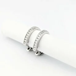 Boucles d'oreilles en or blanc et diamants