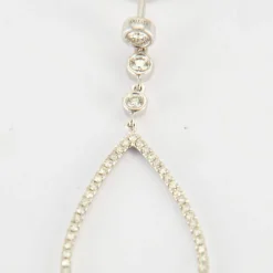 Boucles d'oreilles en Or blanc & diamants