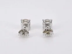 Boucles d'oreilles en or blanc avec morganite