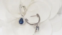 Boucles d'oreilles en or blanc, saphirs de Ceylan et diamants