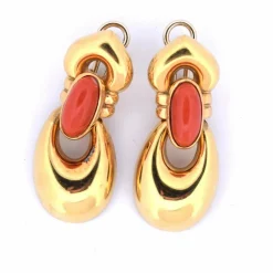 BOUCLES D'OREILLES EN OR JAUNE 18 KT - 15 g - CORAIL - signées ''IL GIOIELLO''