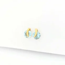 Boucles d'oreilles en or jaune et topazes