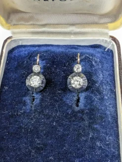 Boucles d'oreilles en or jaune et argent avec diamants