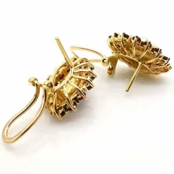 Boucles d'oreilles en or jaune & grenats
