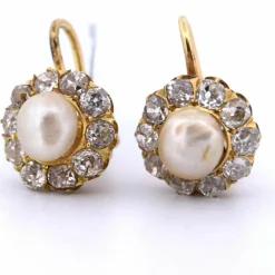 Boucles d'oreilles en or jaune avec diamants et perles, époque victorienne