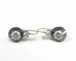 Boucles d'oreilles en or jaune et argent avec diamants