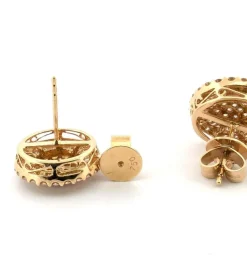 Boucles d'oreilles en or jaune avec diamants