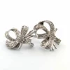 Boucles d'oreilles en platine avec diamants