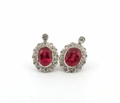 Boucles d'oreilles en platine avec rubis et diamants