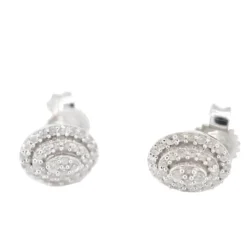 Boucles d'oreilles entourage en or blanc avec diamants
