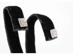 Boucles d'oreilles entourage en or blanc avec diamants