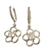 BOUCLES D'OREILLES FLEURS