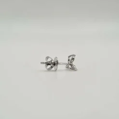 Boucles d'oreilles fleurs or blanc diamants