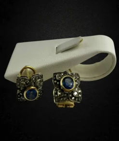 Boucles d'oreilles florales en saphir et diamant