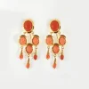 Boucles d'oreilles girandole or jaune et corail