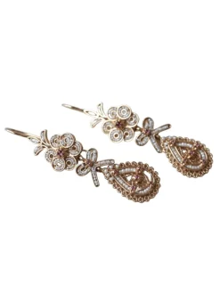 Boucles d'oreilles gouttes, perles et rubis sur or rose