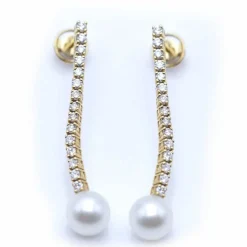 Boucles d'oreilles longues en perles et or jaune