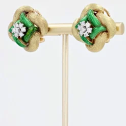 Boucles d'oreilles émail vert diamants et or jaune