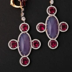Boucles d'oreilles moderne