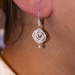 Boucles d'oreilles MONAKAL en or blanc et diamants