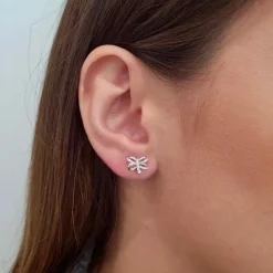 Boucles d'oreilles noeuds diamants or blanc