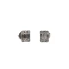 Boucles d’oreilles or blanc serties de diamants baguettes