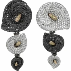 Boucles d'oreilles or blanc diamants