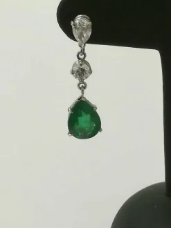 Boucles d'Oreilles or blanc, Emeraudes Diamants