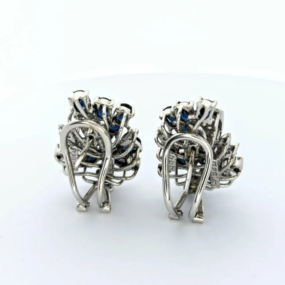 Boucles d'oreilles or blanc, diamants et saphirs