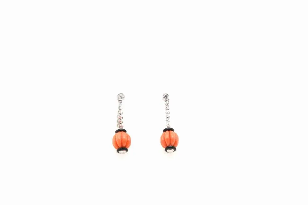 Boucles d'oreilles Or blanc Corail Onyx Diamants