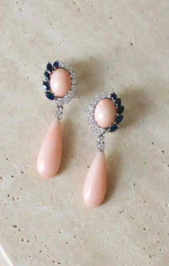 Boucles d'oreilles or blanc diamants et saphirs